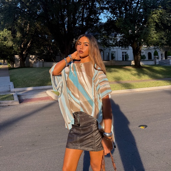 Meet your Posher, Amal - Picture 1 of 1